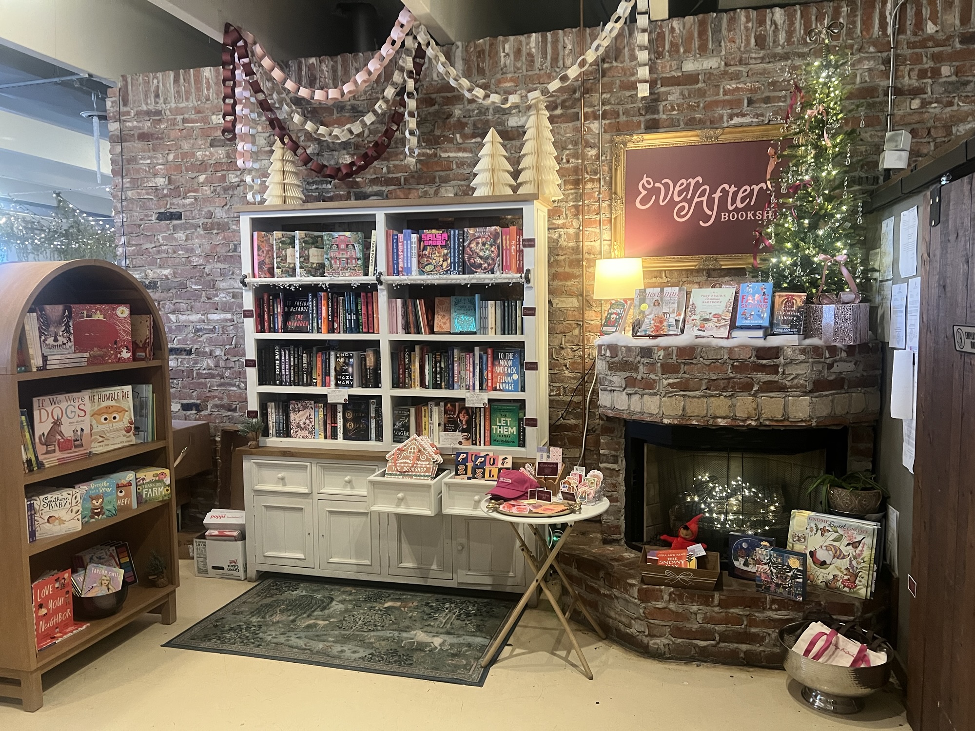 🎄Holidays at Gammon’s Market- Hendersonville, TN